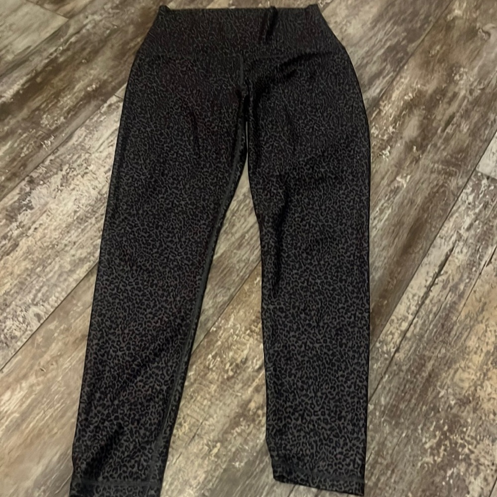 Leopard Print Skin Tight Leggings